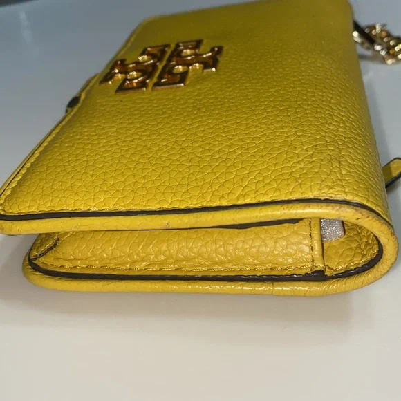 TORY BURCH RARE YELLOW WRISTLET WALLET EUC - Picture 5 of 6